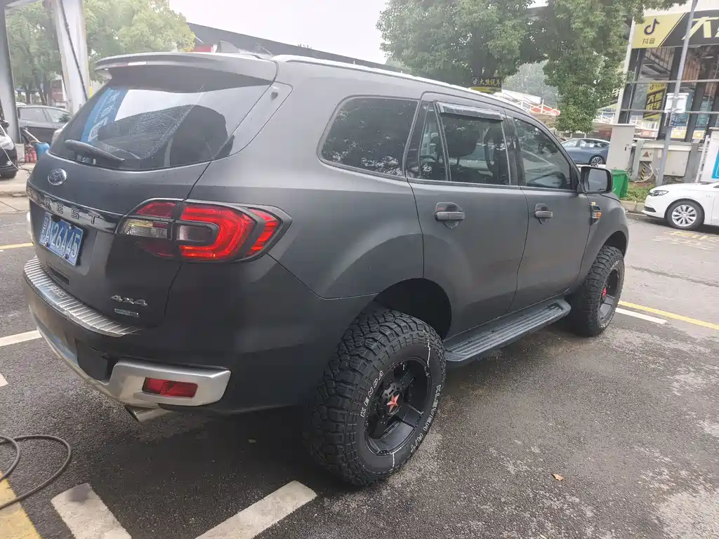 Ford Everest — миниатюра 13