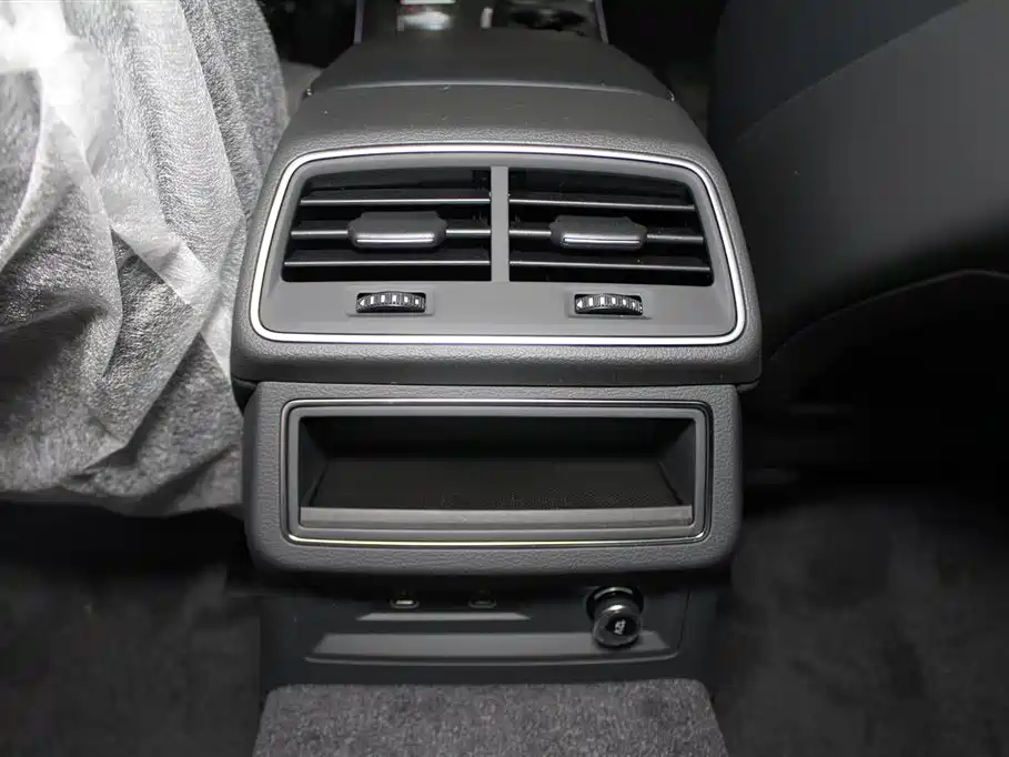 Audi A6L 2026 40 TFSI Luxury