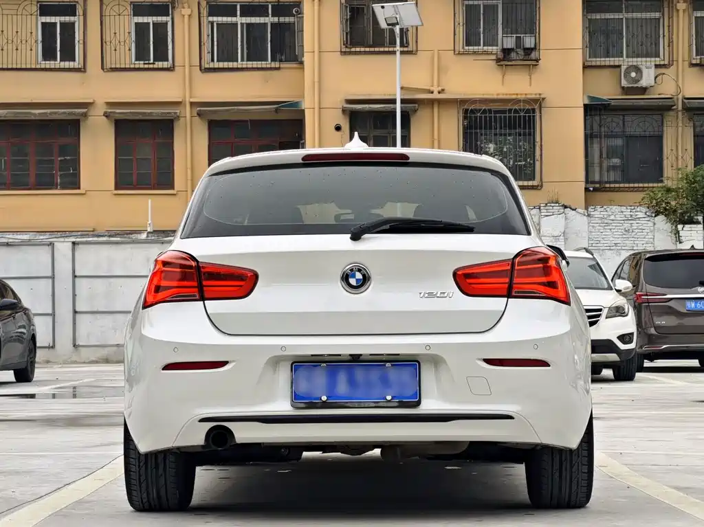 BMW 1 Series 1 2015 120i Sport
