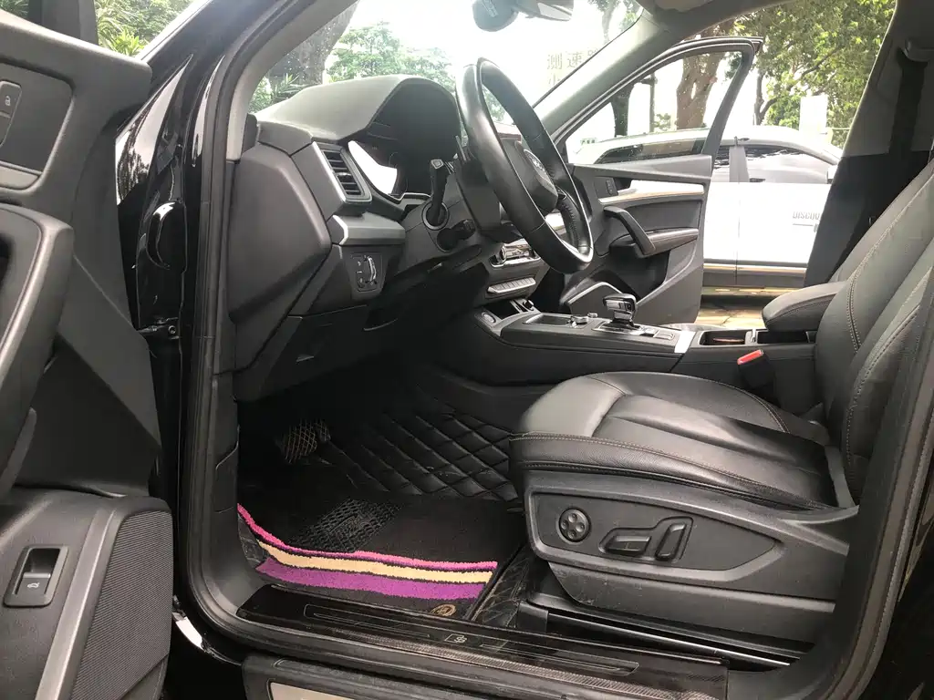 Audi Q5L — миниатюра 5