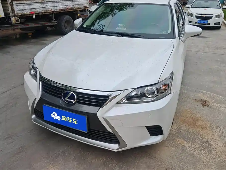 Lexus CT 2017