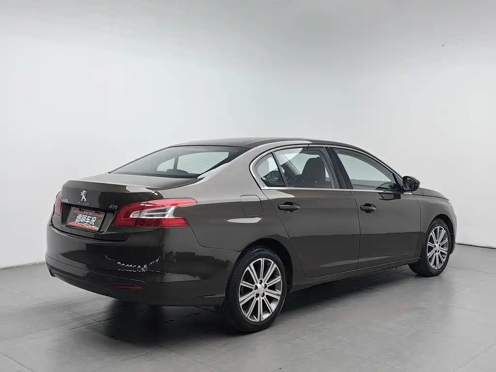 Peugeot 408 — миниатюра 2