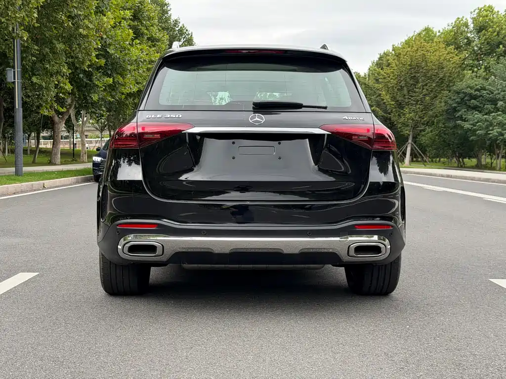 Mercedes-Benz GLE (Import) — миниатюра 15