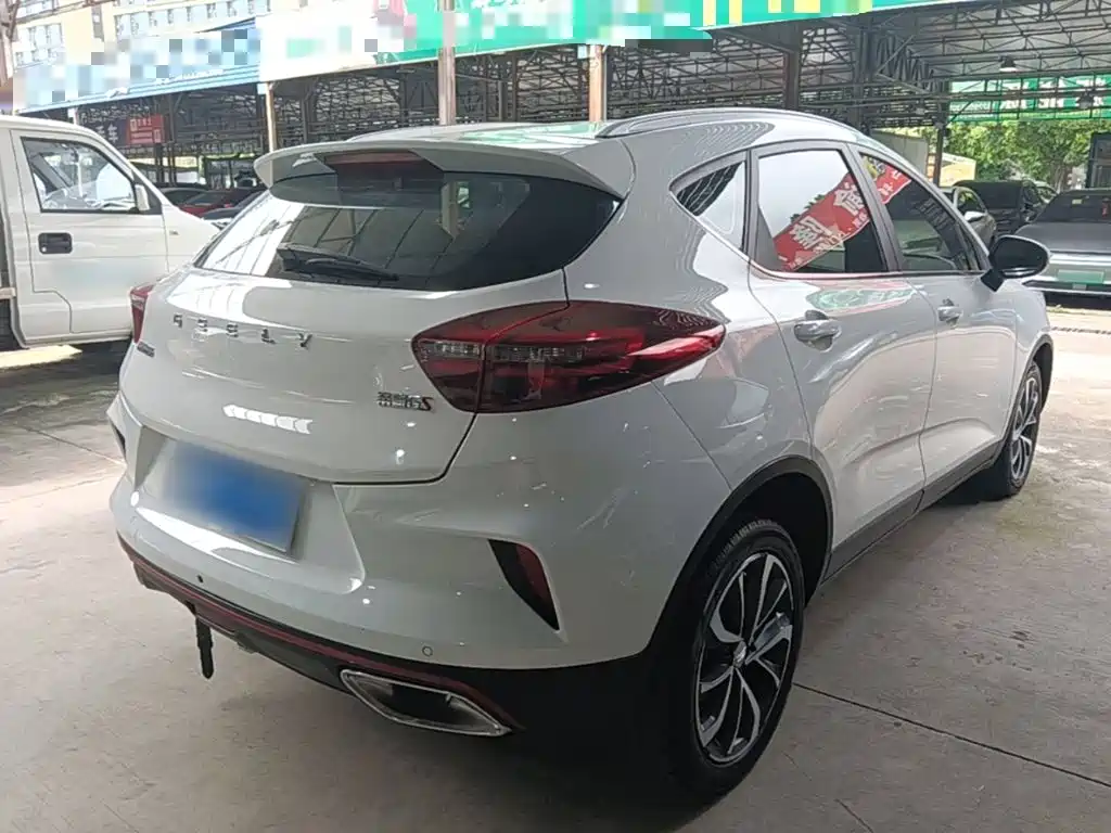 Geely Emgrand GS — миниатюра 7