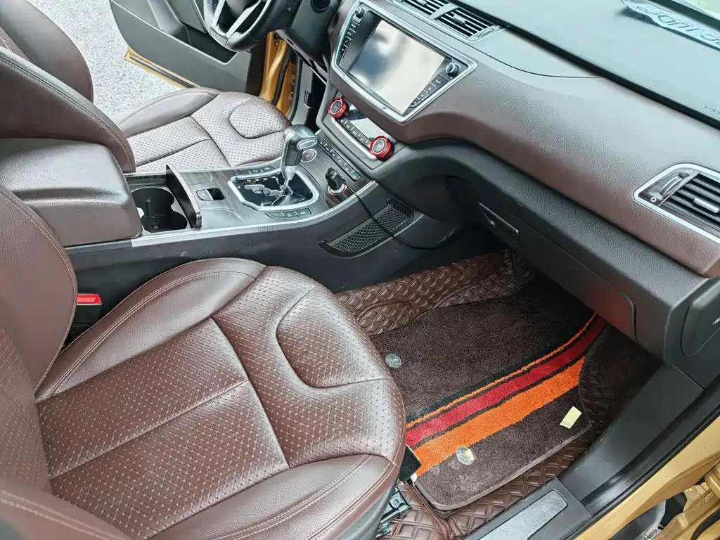 Landwind Landwind X7 — миниатюра 9