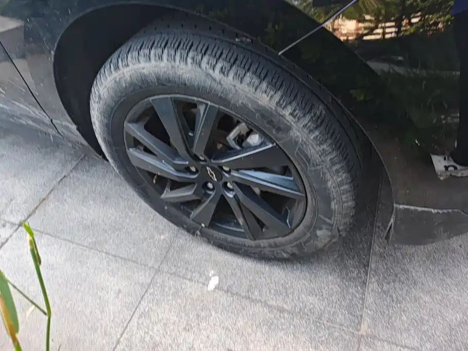 Chevrolet Equinox — миниатюра 6