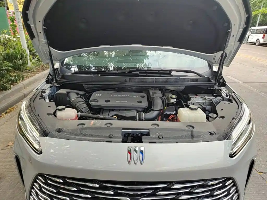 Buick GL8 Hybrid — миниатюра 20