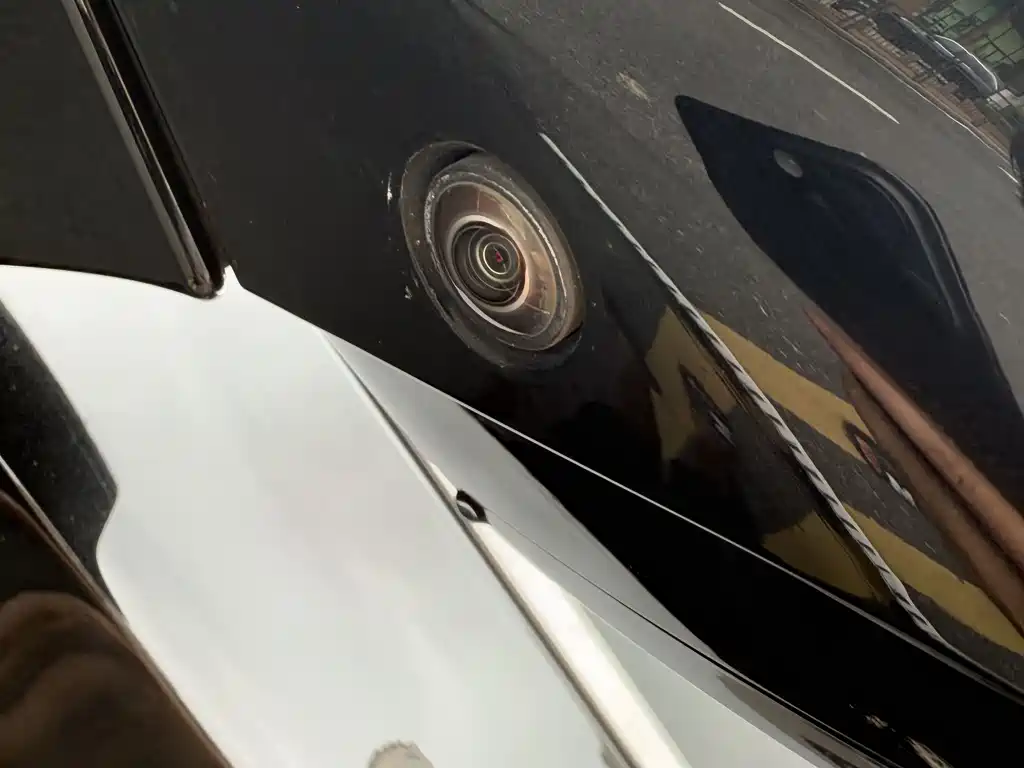 Cadillac XT6 — миниатюра 14