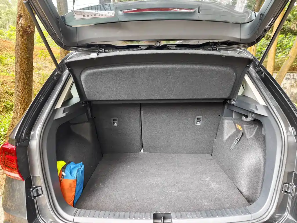 Volkswagen Tharu — миниатюра 12