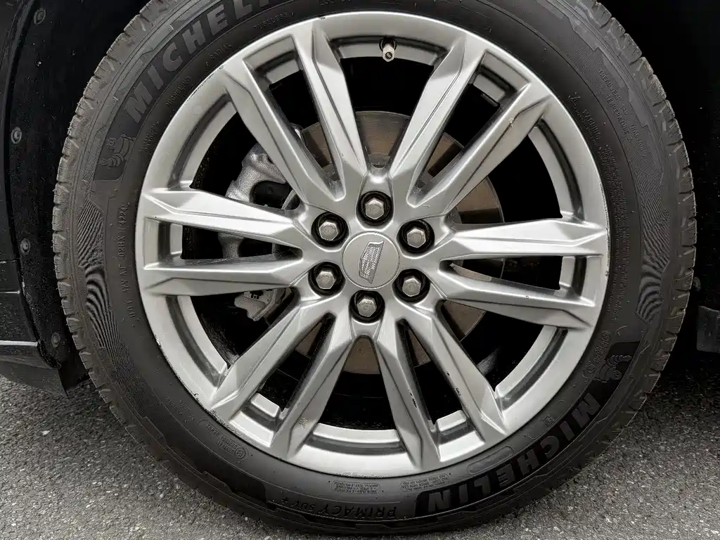 Cadillac XT6 — миниатюра 12