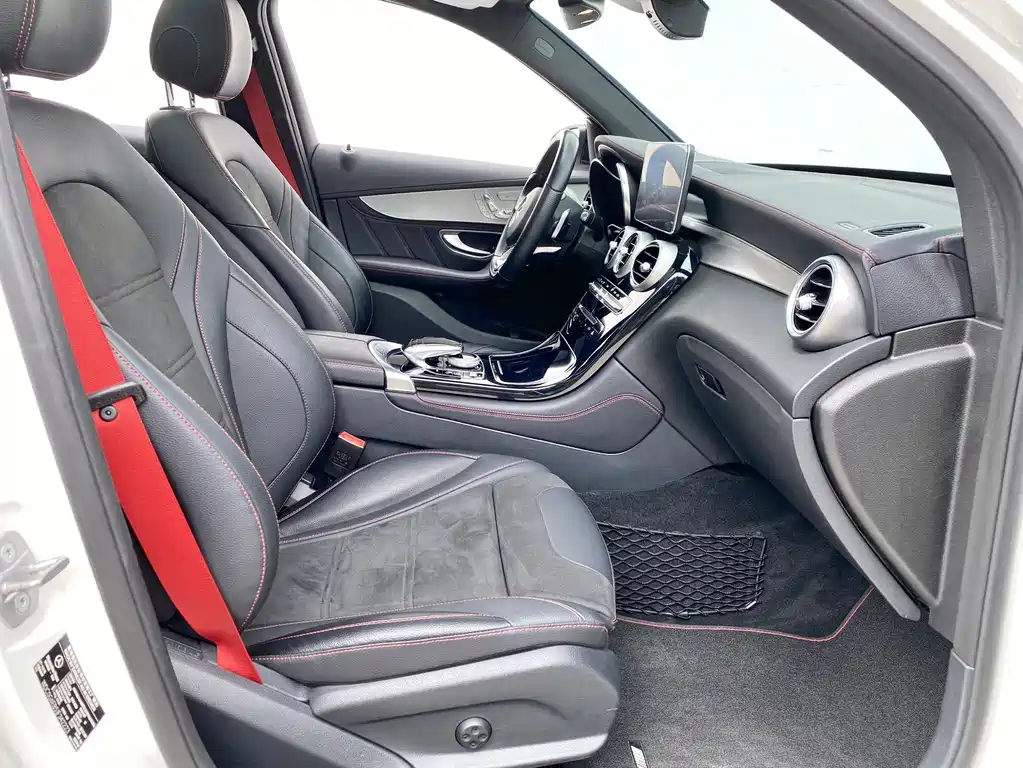 Mercedes-Benz GLC AMG — миниатюра 14