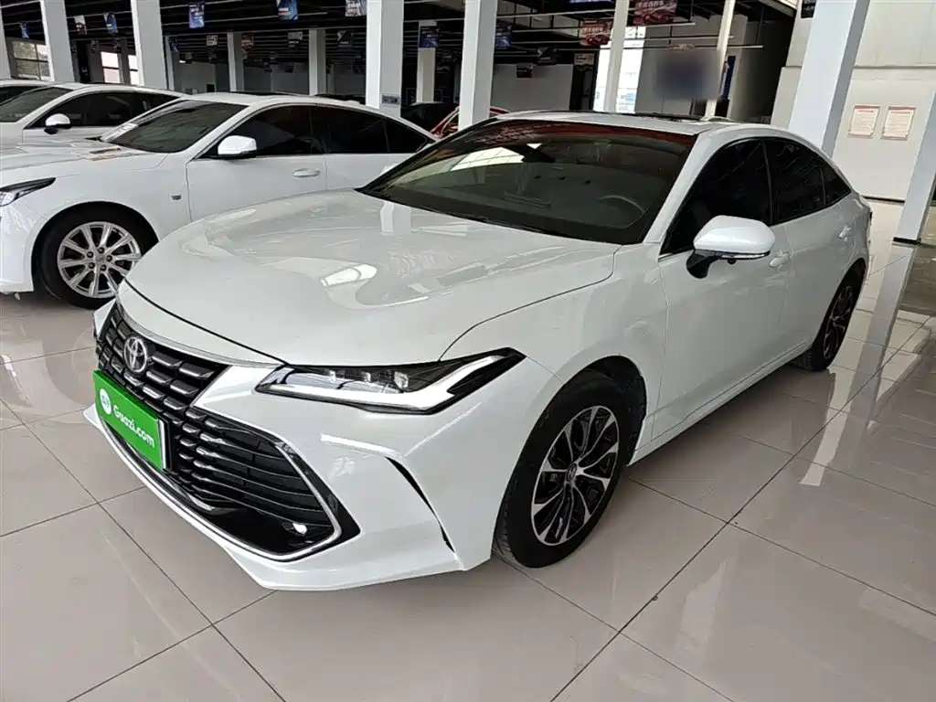 Toyota Avalon 2023