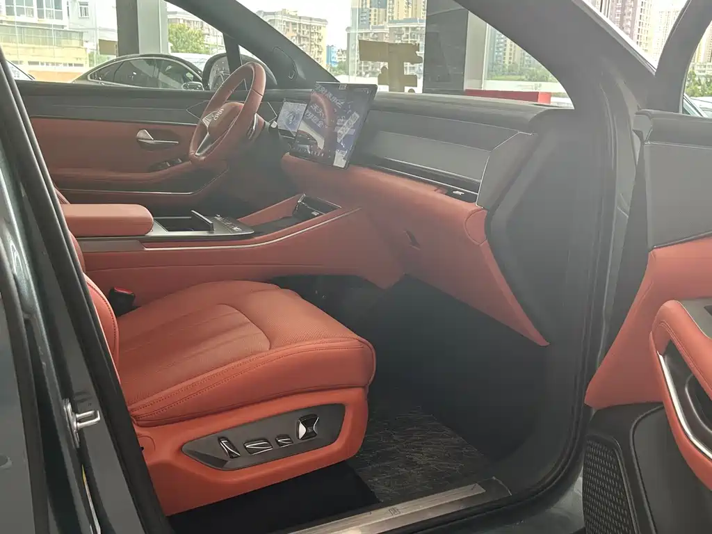 BYD Tang L L 2025 EV 600KM Flagship