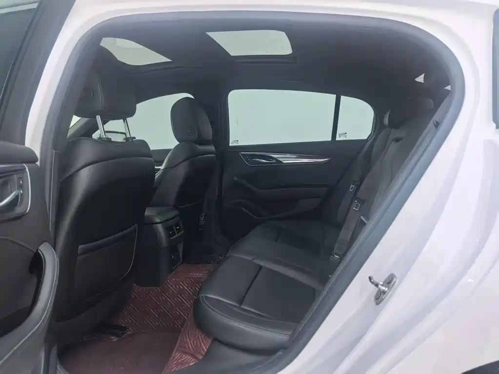 Cadillac CT5 2020 28T Fashion