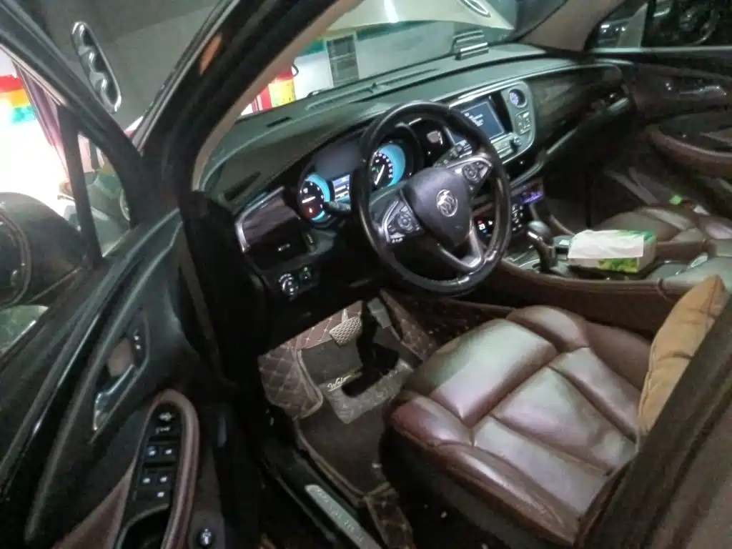 Buick Envision Plus — миниатюра 17