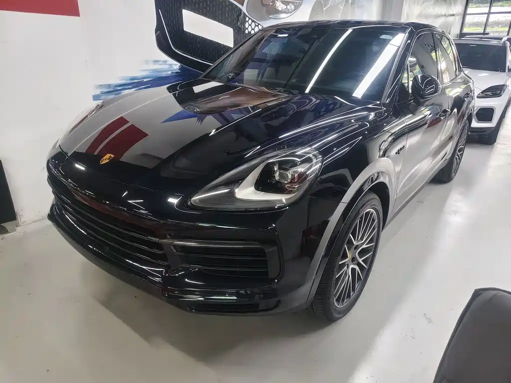 Porsche Cayenne Hybrid