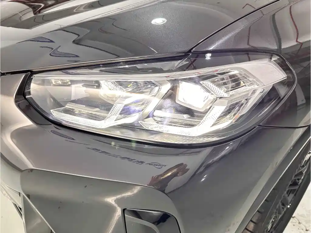 BMW iX3 — миниатюра 14