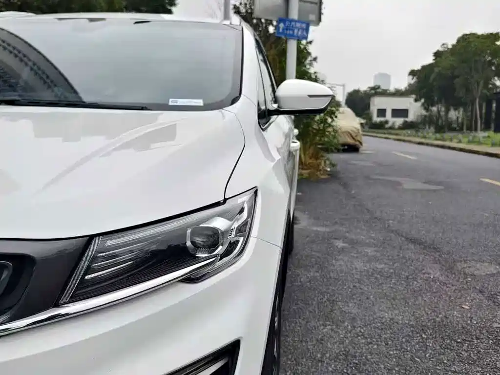 Geely Jia Ji — миниатюра 17