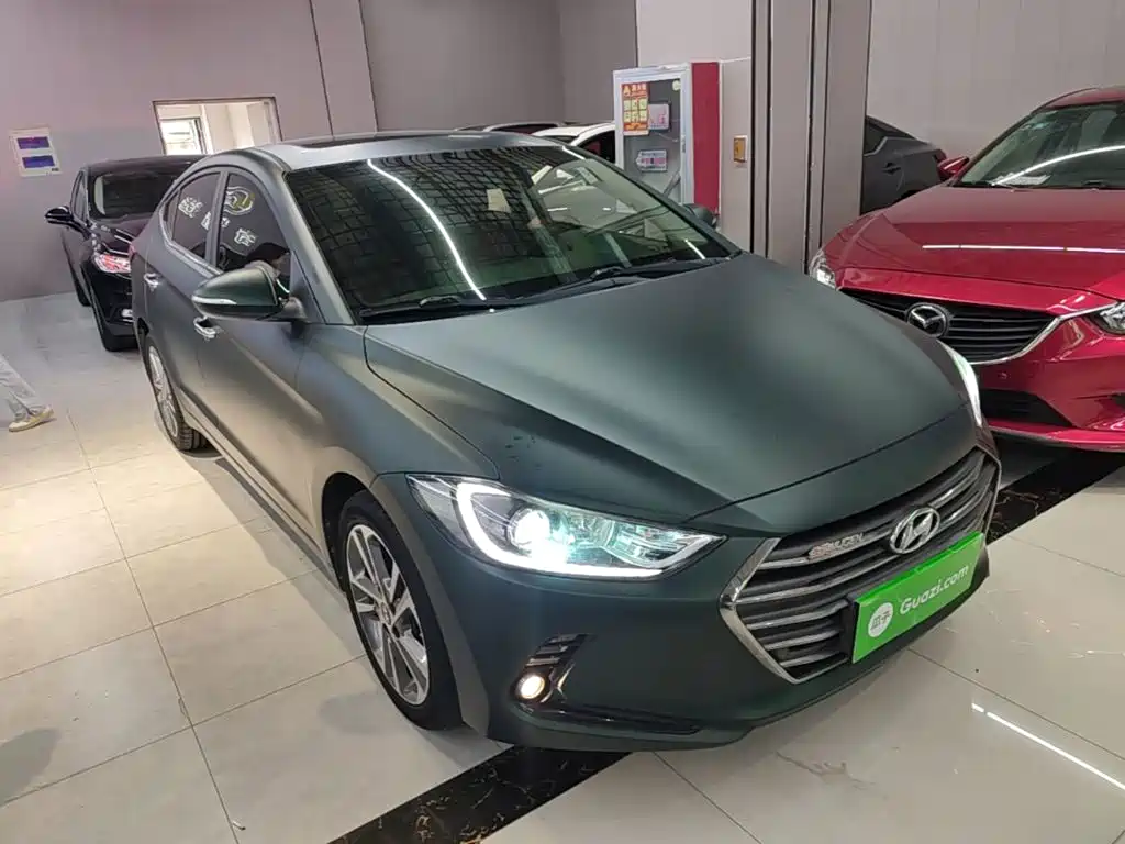 Hyundai Elantra — миниатюра 4