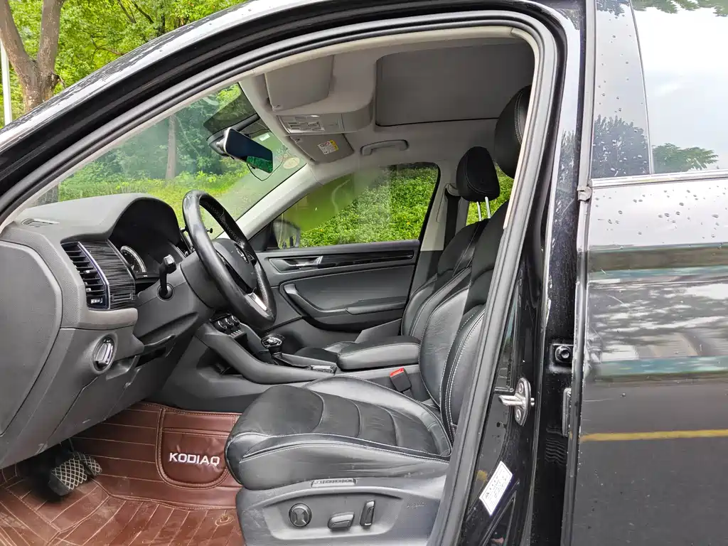 Skoda Kodiaq 2018 TSI330 5 мест Luxury