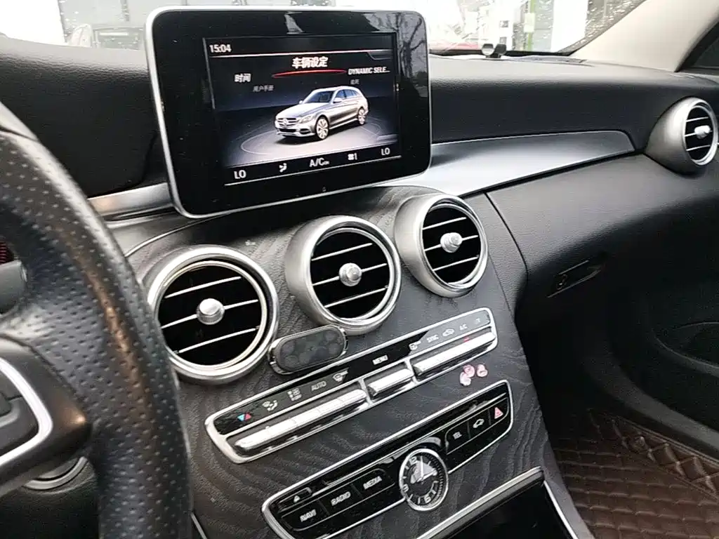 Mercedes-Benz C-Class (Import) — миниатюра 13