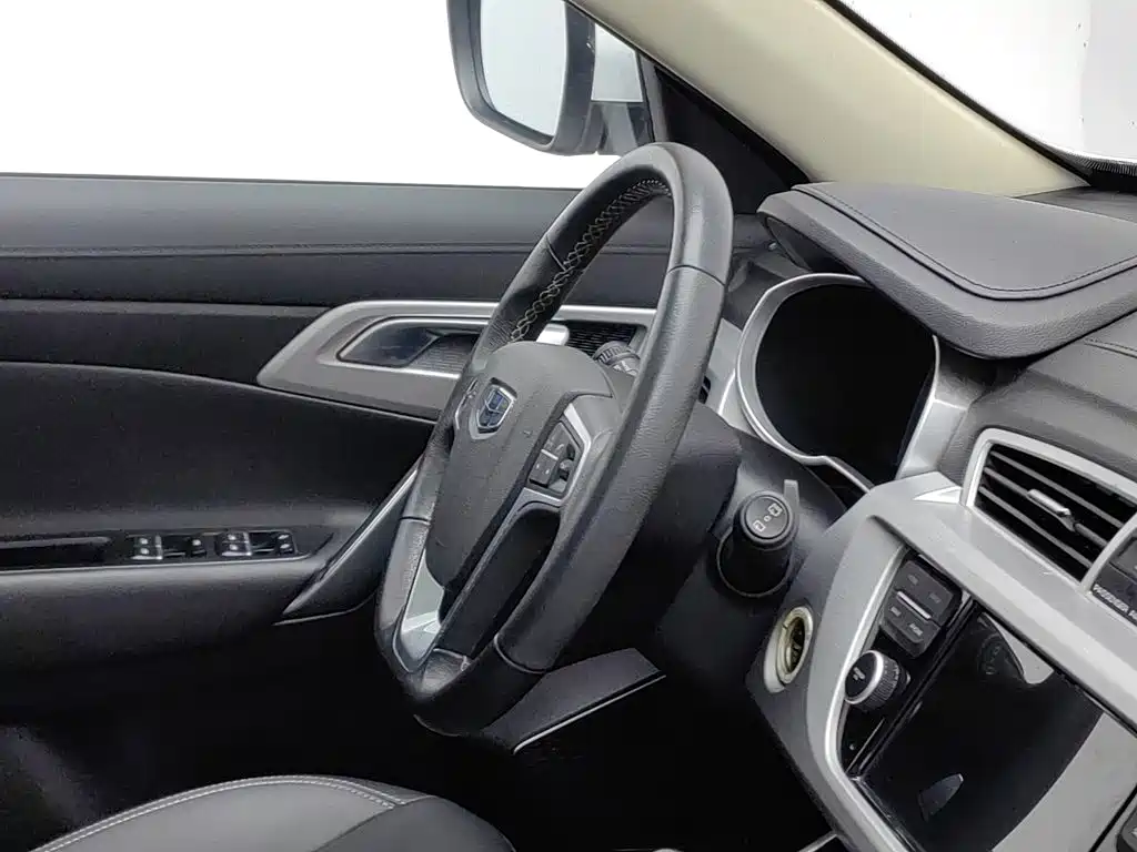 Geely Boyue — миниатюра 22
