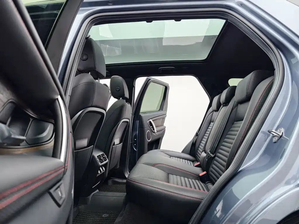 Land Rover Discovery Sport — миниатюра 15