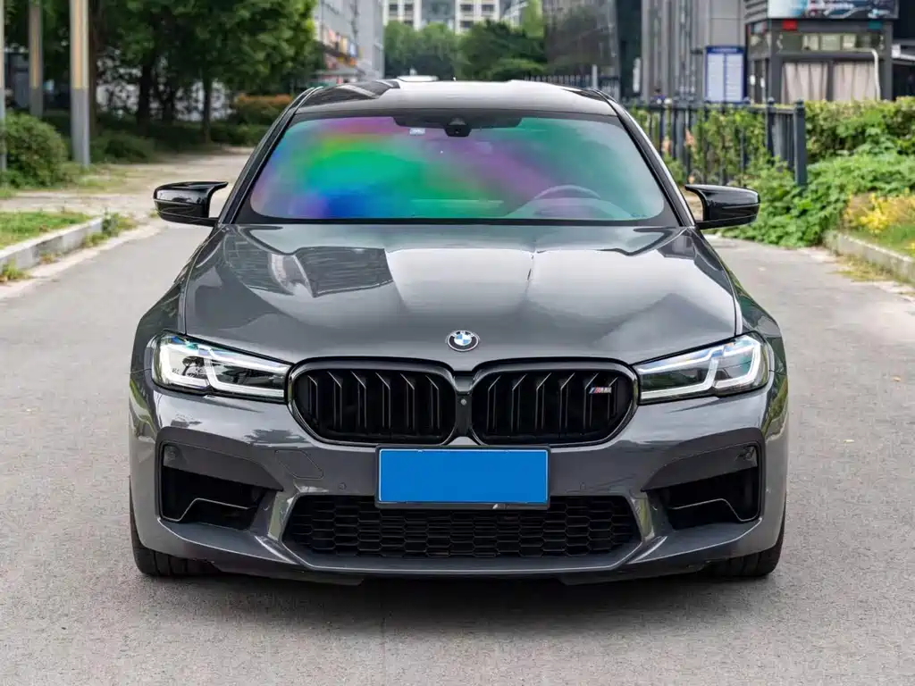 BMW M5 — миниатюра 2