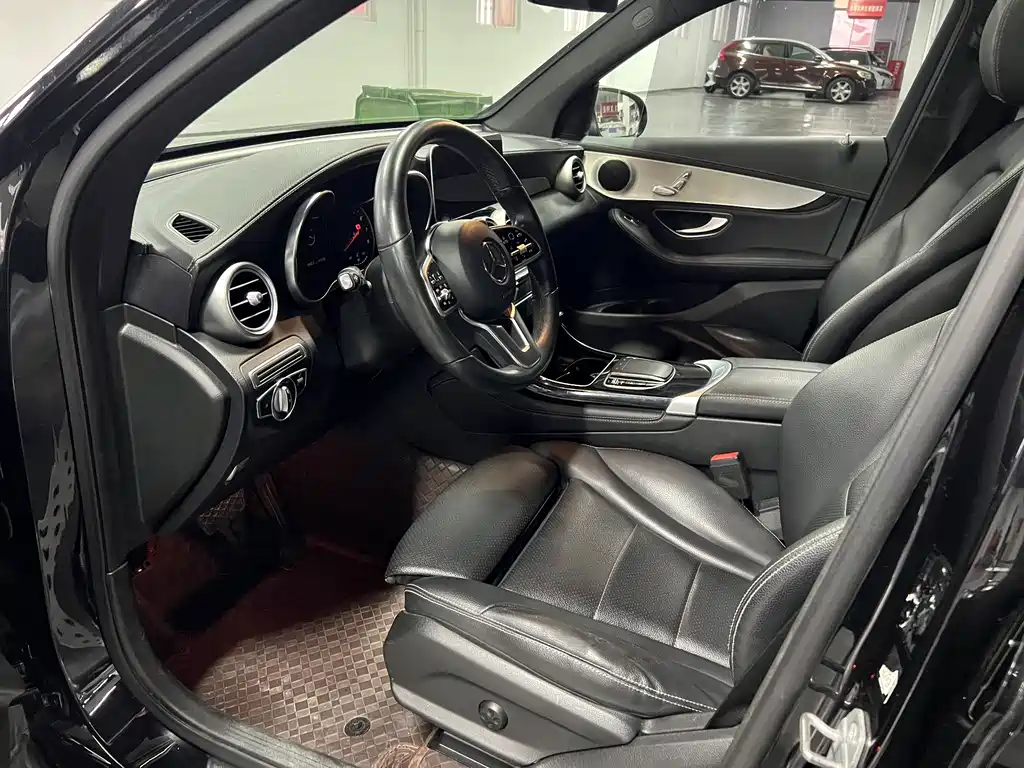Mercedes-Benz GLC — миниатюра 11