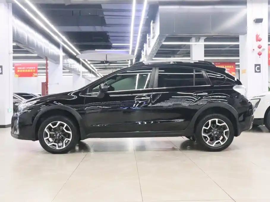 Subaru XV — миниатюра 3