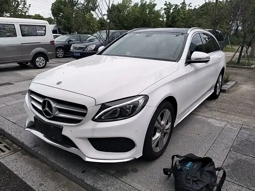 Mercedes-Benz C-Class (Import) — миниатюра 2