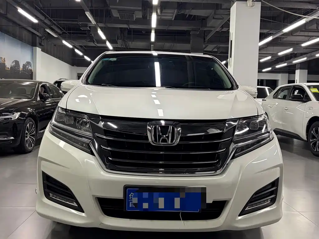 Honda Elysion — миниатюра 2