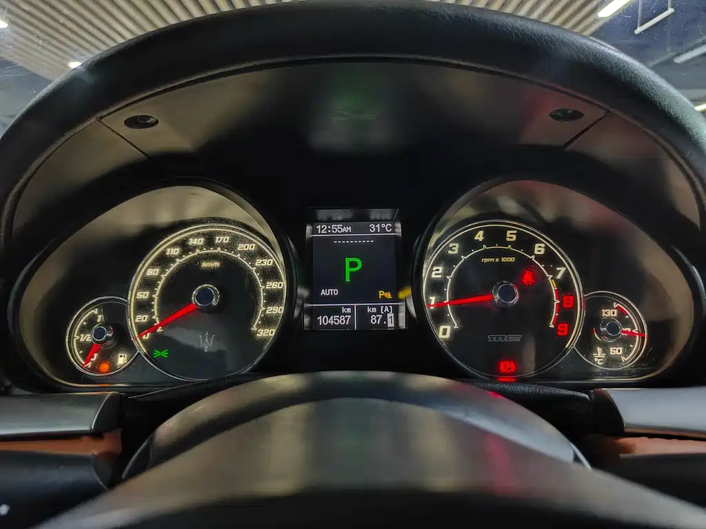 Maserati GranTurismo — миниатюра 13