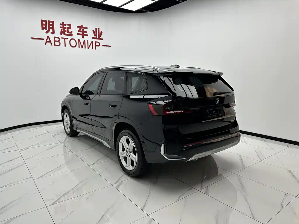 BMW X1 2023 sDrive20Li X