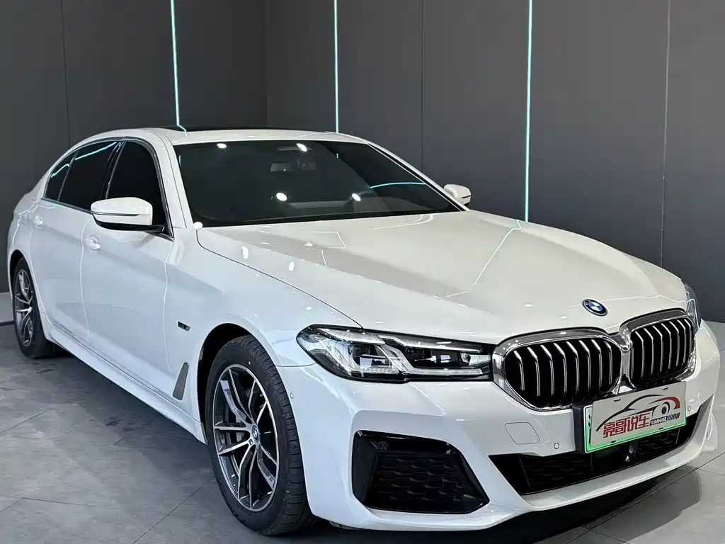 BMW 5 Series 5 2022 535Le M Sport
