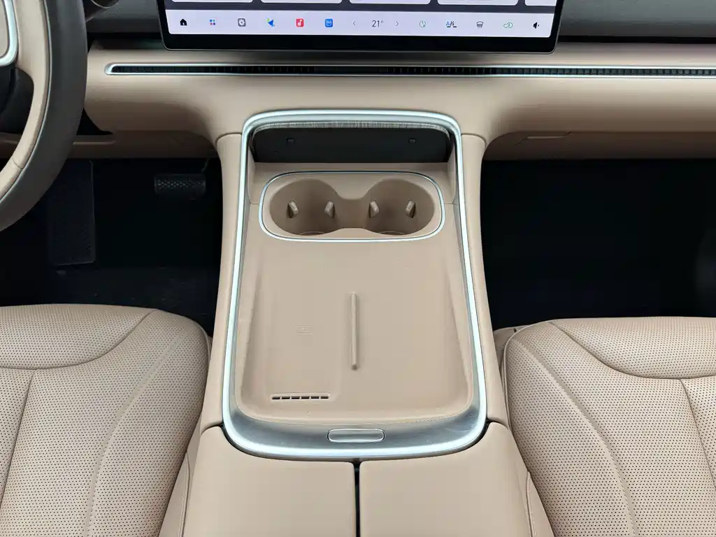 Leapmotor Leapmotor C11 — миниатюра 12