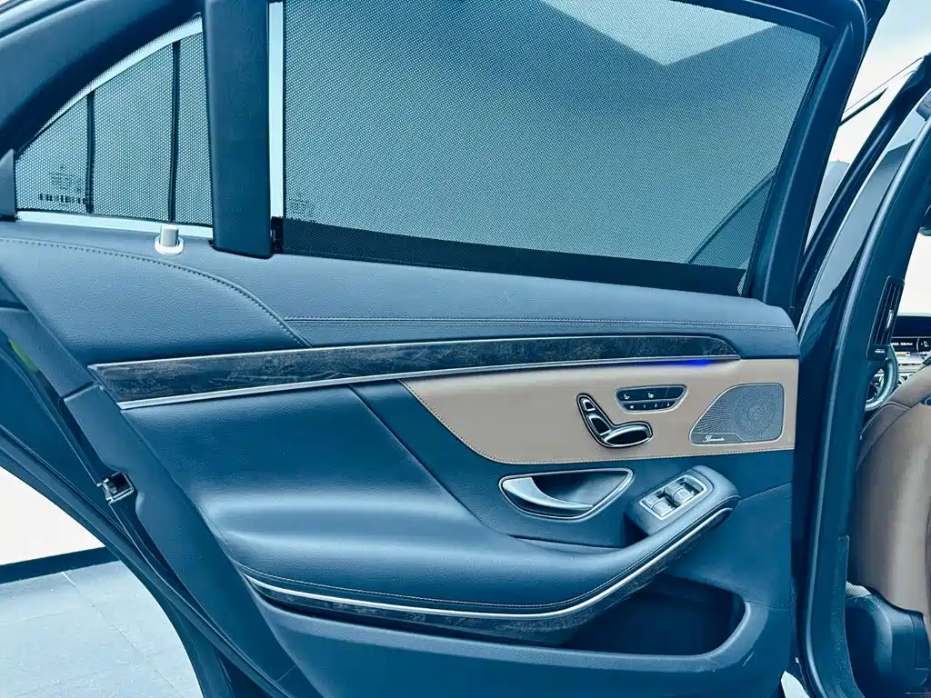 Mercedes-Benz S-Class — миниатюра 13