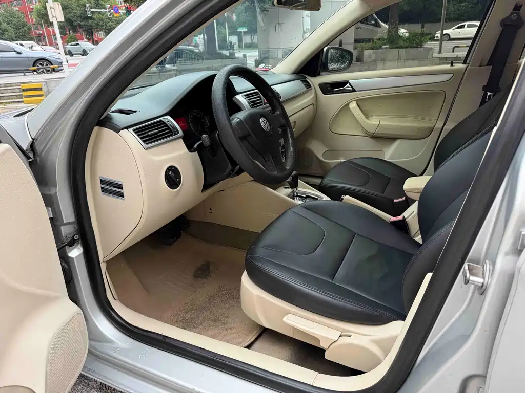 Volkswagen Bora — миниатюра 8