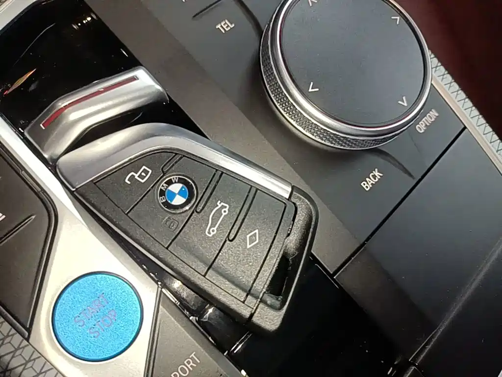 BMW i3 — миниатюра 9