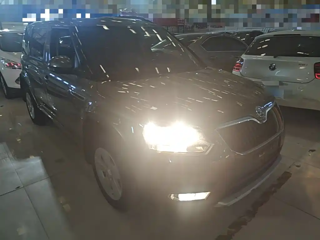 Skoda Yeti — миниатюра 4