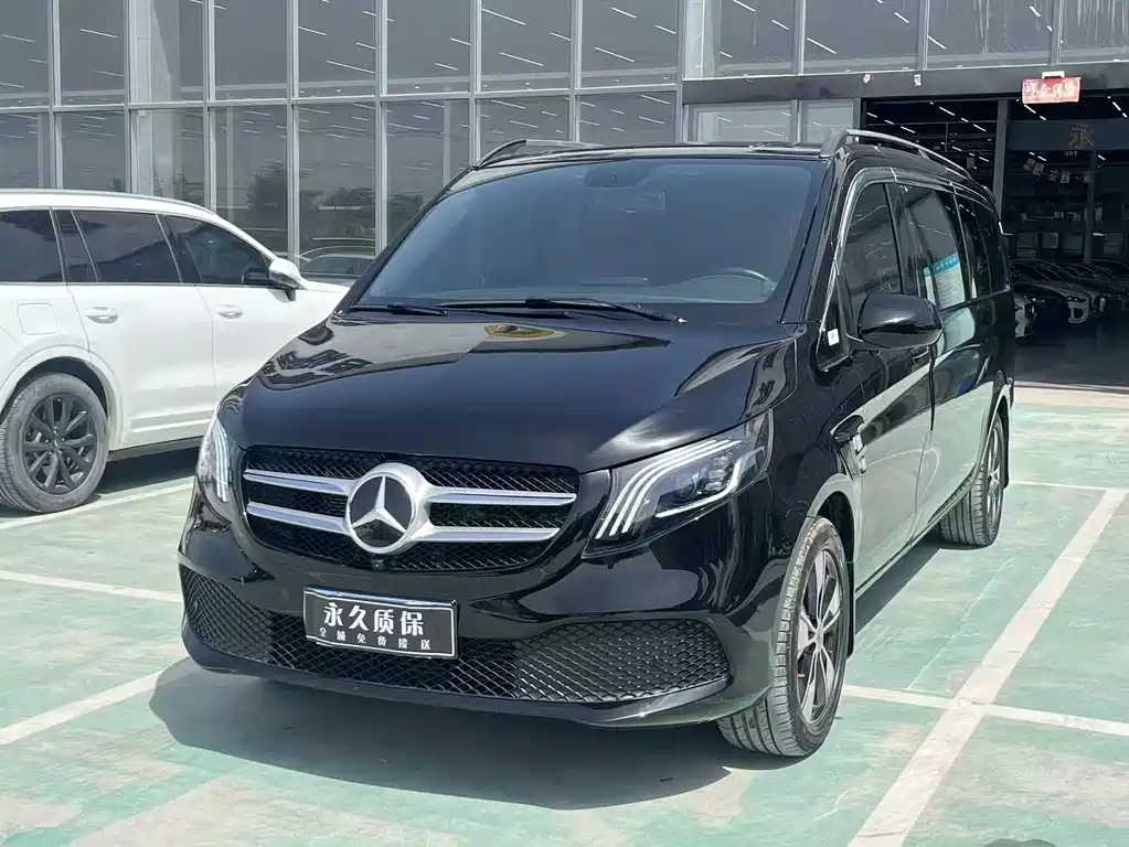 Mercedes-Benz Vito 2024