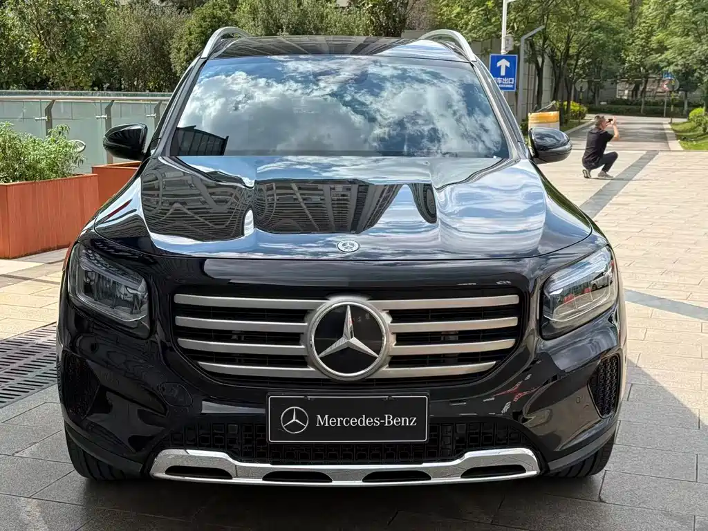 Mercedes-Benz GLB — миниатюра 19