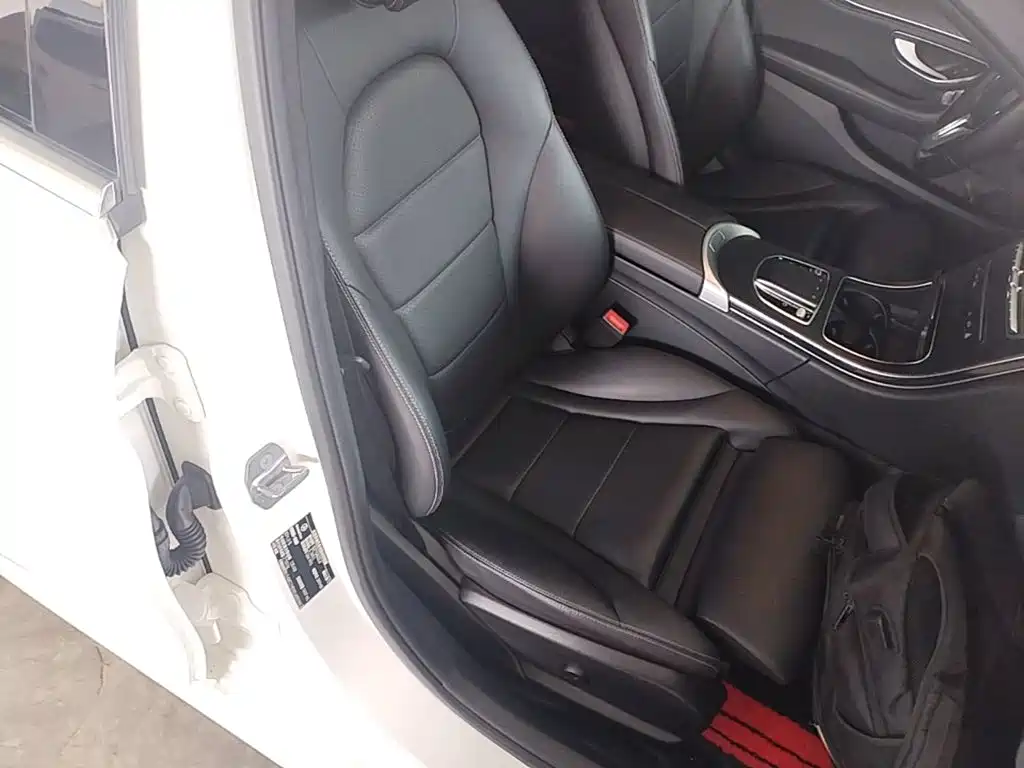 Mercedes-Benz C-Class — миниатюра 25