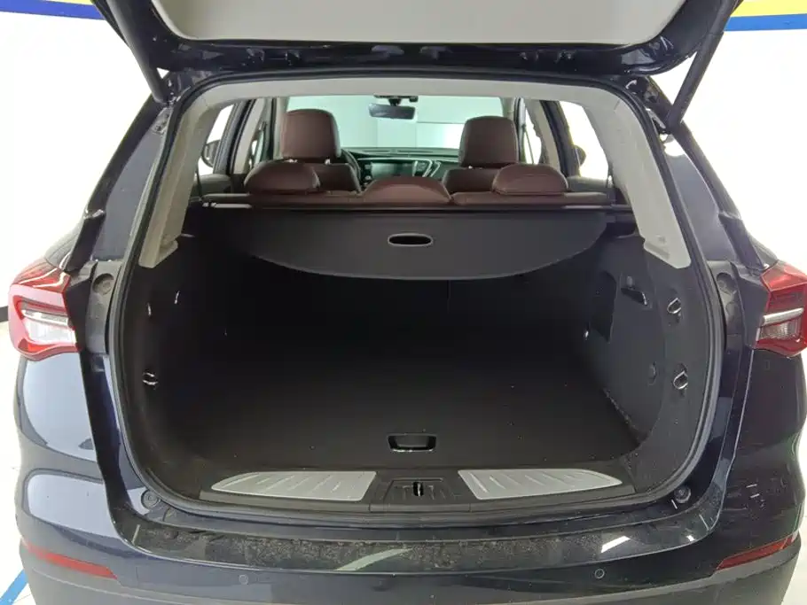 Buick Envision Plus — миниатюра 4