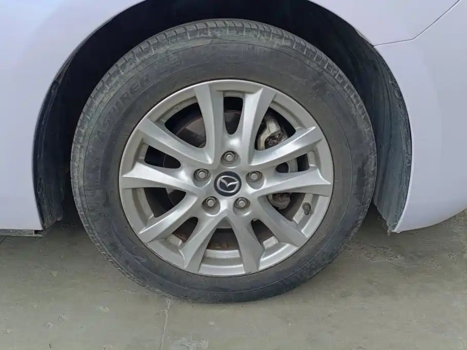 Mazda 3 Axela — миниатюра 6
