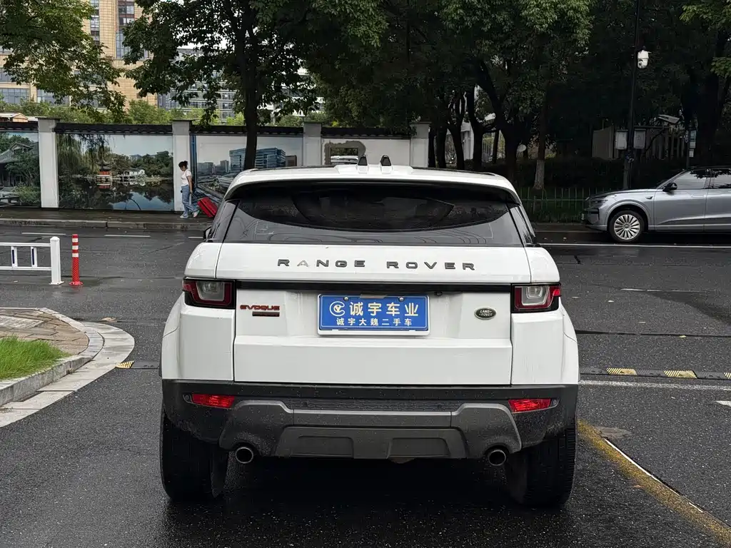 Land Rover Evoque — миниатюра 15