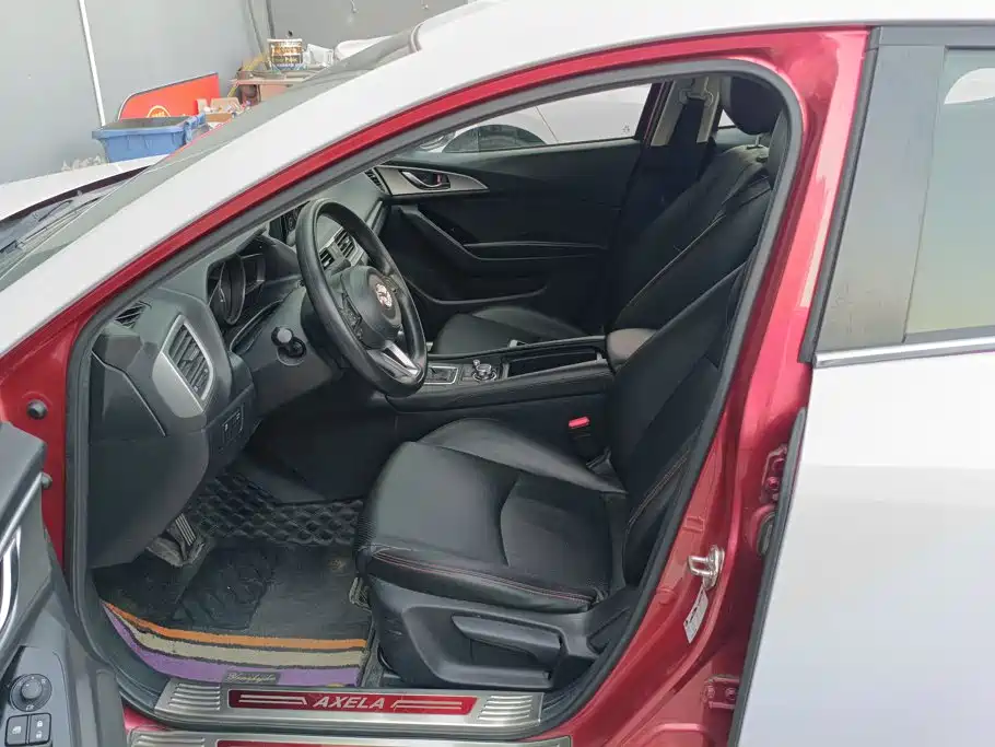 Mazda 3 Axela — миниатюра 9