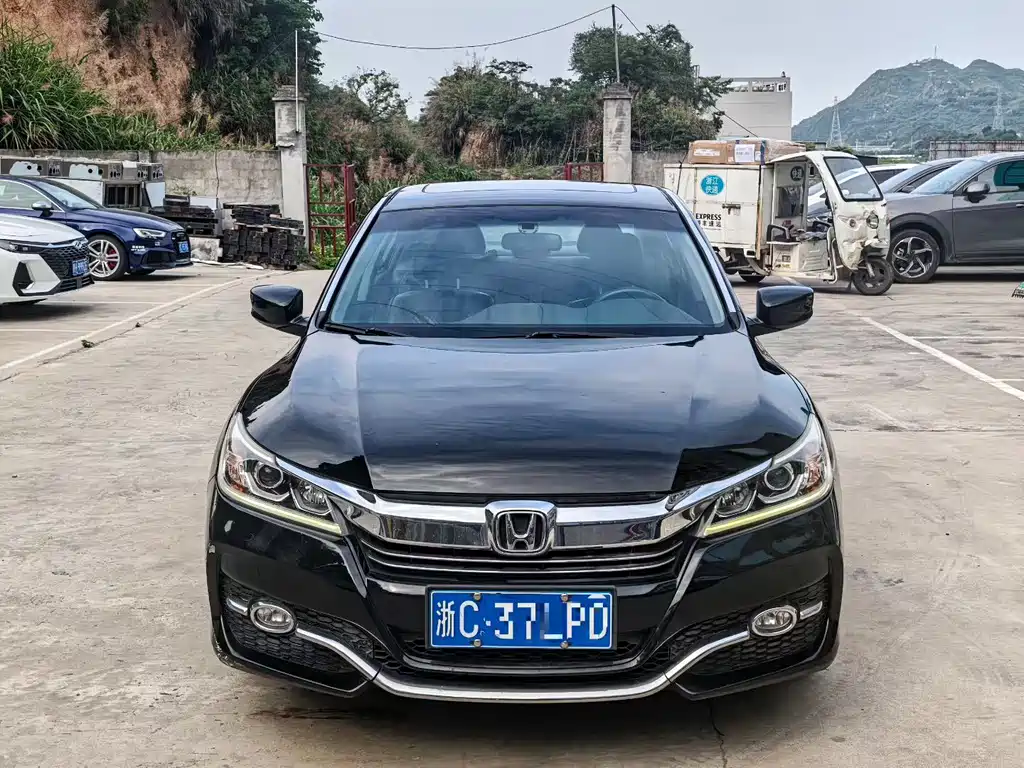Honda Accord 2016 2.0L Comfort