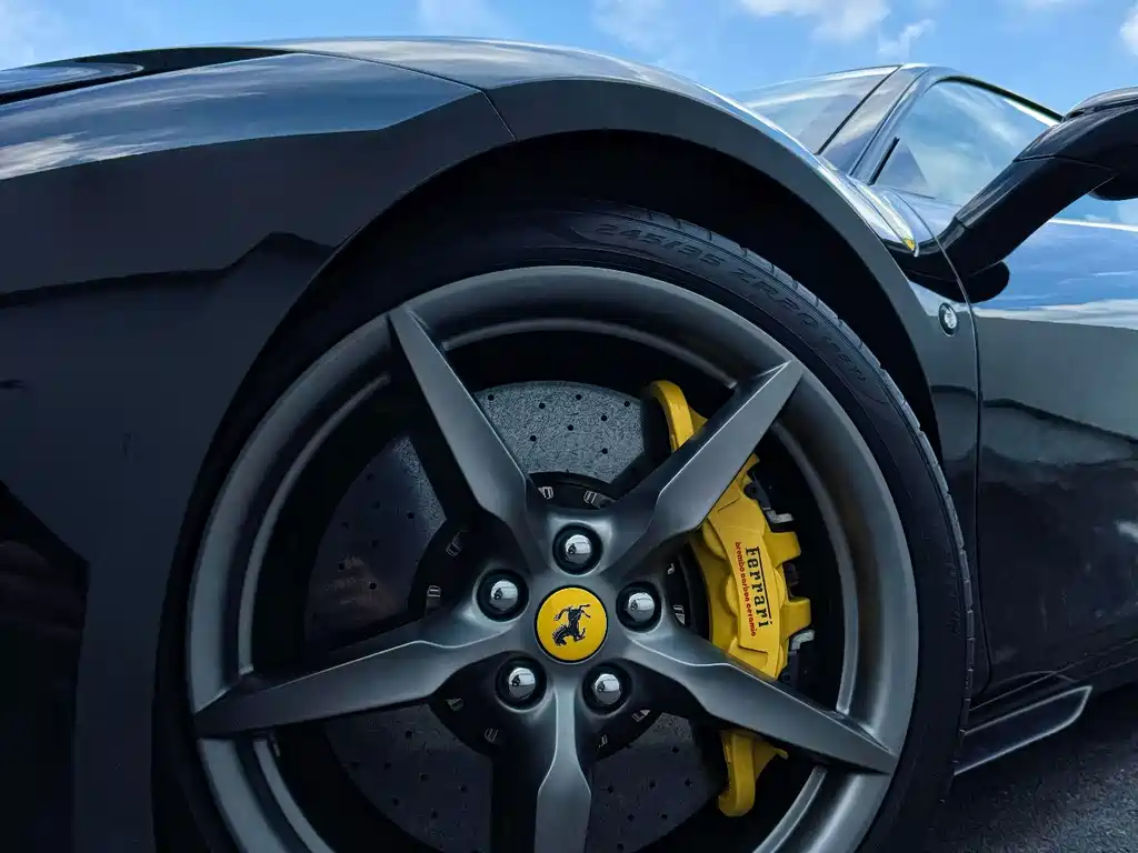 Ferrari F8 — миниатюра 14