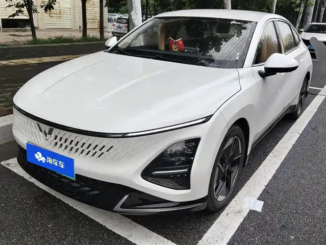 WULING AUTOMOBILE WULING STARLIGHT 2024